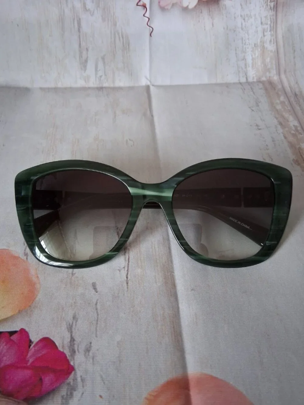 Longchamp sunglasses women